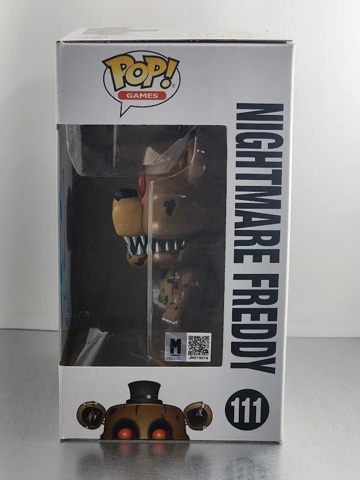 Josh Hutcherson — Josh Hutcherson Signed Funko Pop 111 Nightmare Freddy Five Nights at Freddy's, изображение 3