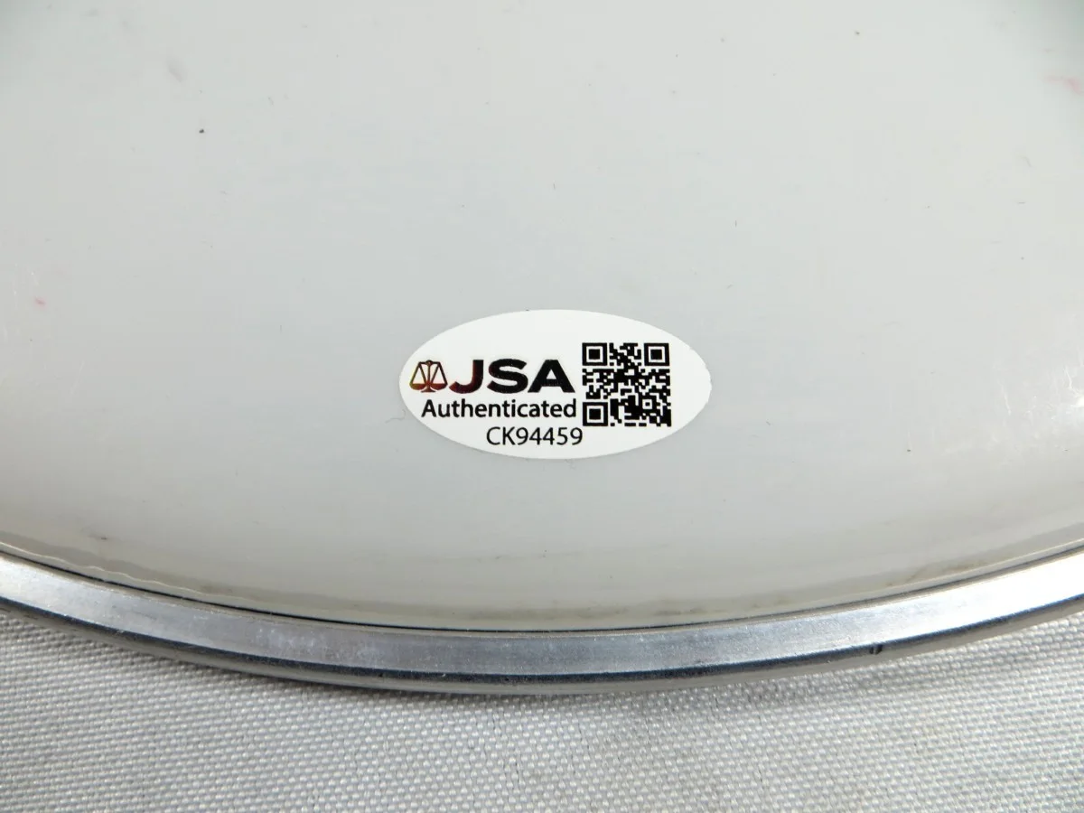 Tommy Lee Signed Autographed 13" Drumhead Motley Crue Drummer JSA CK94459, изображение 2