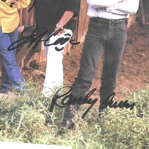 Original Hand Signed Alabama autographs on 8 x 10 photo, изображение 3