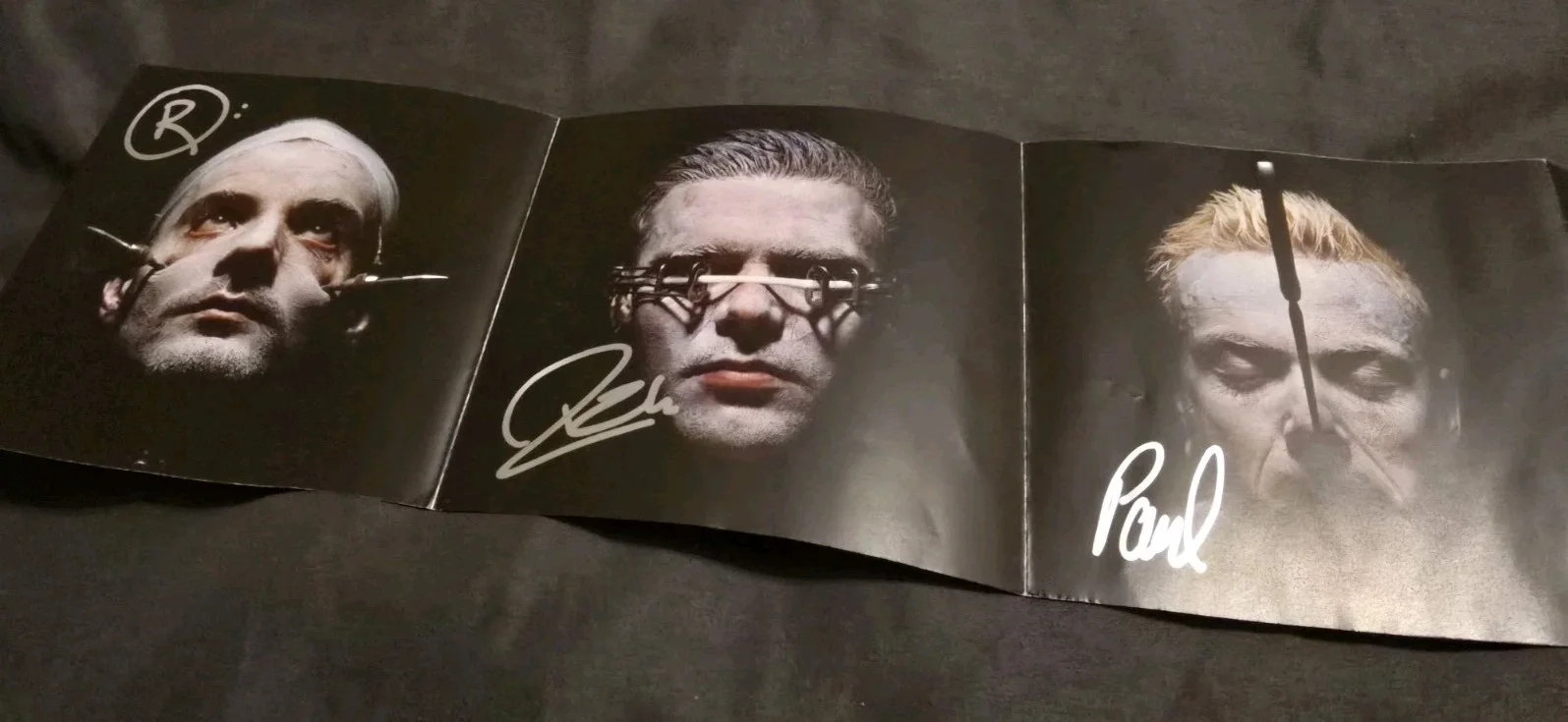 Rammstein Autographed Signed Sehnsucht Booklet Insert, image 2