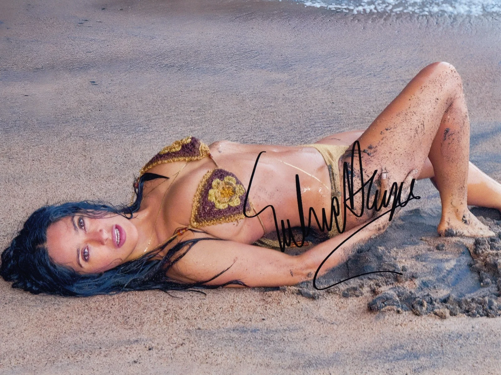 SALMA HAYEK — SALMA HAYEK 8.5X11 SIGNED PHOTO AUTOGRAPH ORIGINAL MEXICAN SIGNATURE REPRINT