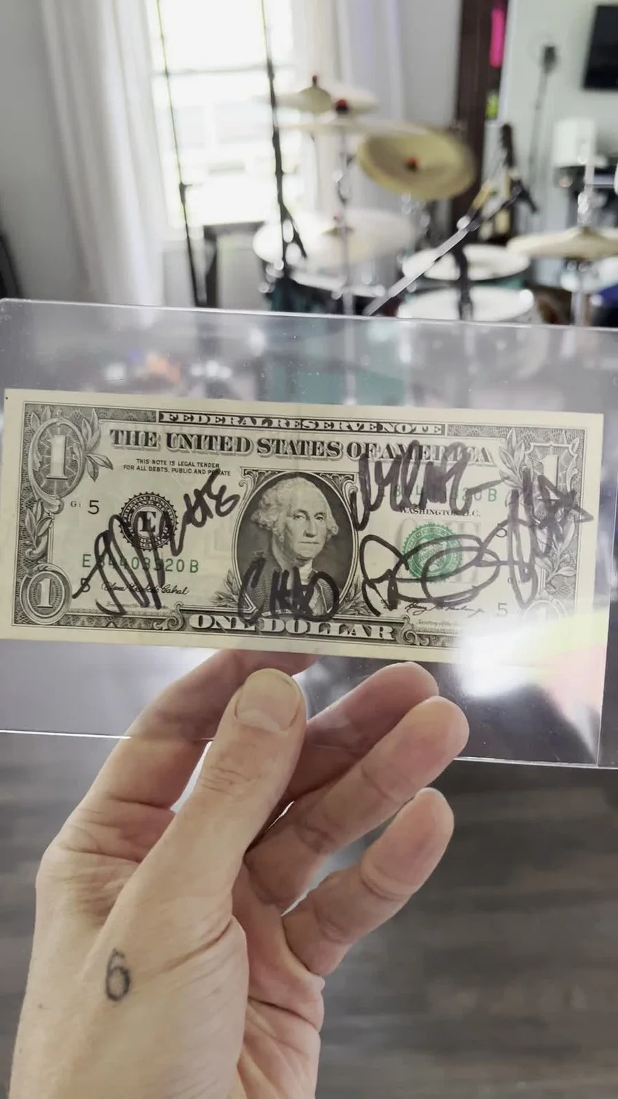 A New Found Glory Signed One Dollar Bill Autographed Music Memorabilia Original, image 2