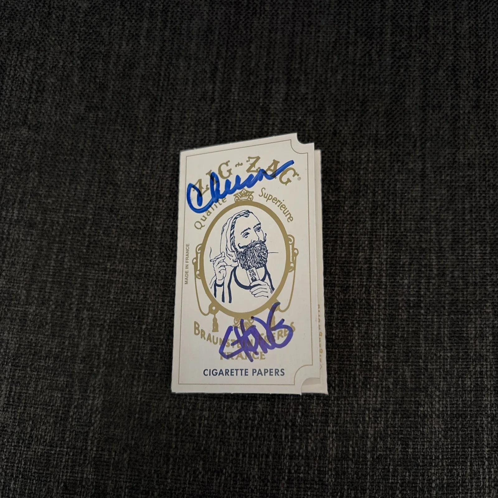 Cheech Marin Tommy Chong — Signed Cheech Marin and Tommy Chong Zig Zag Rolling Papers Beckett Witness