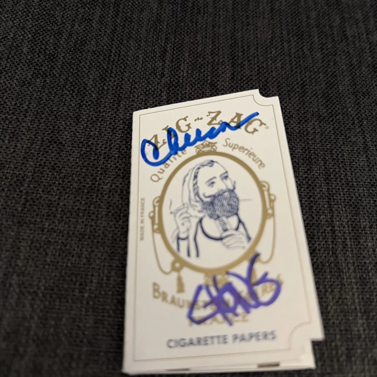 Cheech Marin Tommy Chong — Signed Cheech Marin and Tommy Chong Zig Zag Rolling Papers Beckett Witness, изображение 2