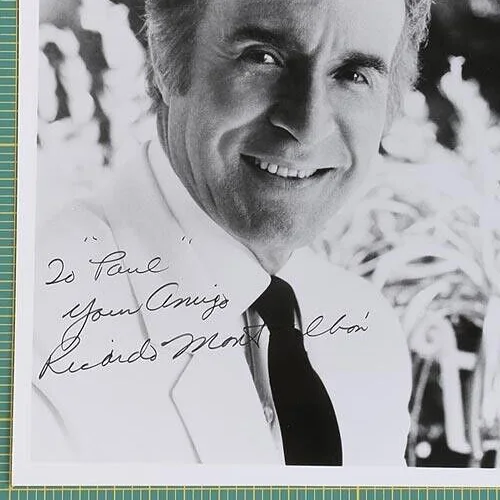 JOSEPH BOTTOMS — RICARDO MONTALBAN - AUTOGRAPHED INSCRIBED PHOTOGRAPH 8X10 AUTHENTIC, изображение 2