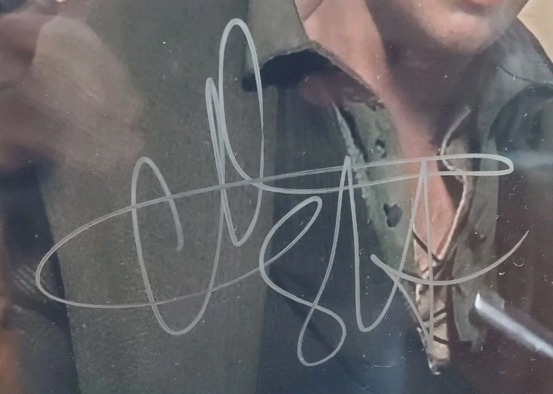 Christian Slater — NICE FRAMED & MATTED Christian Slater "Young Guns II" Signed 11x14 Photo BAS COA, image 2