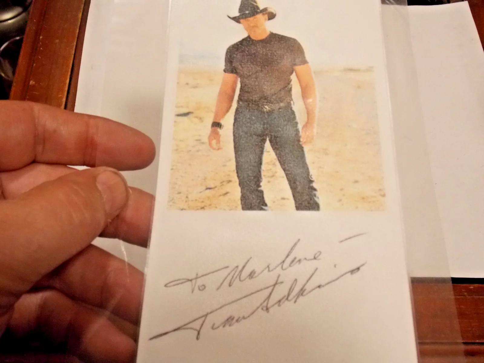 Laminated Trace Adkins Signed Autographed Photo, image 2