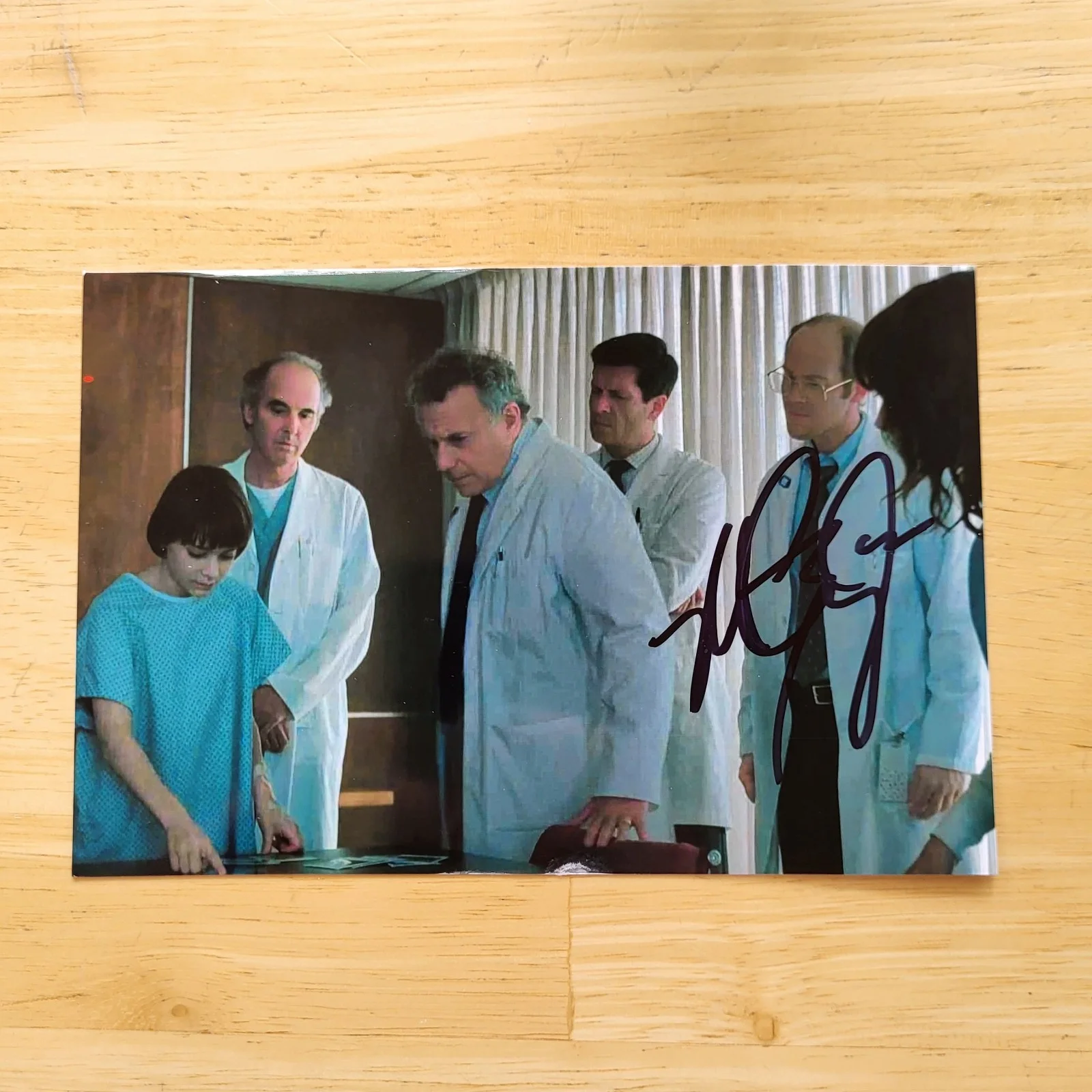Matt Grogan — Matt Grogan Stranger Things The Walking Dead Hand Signed 4x6 Autograph Photo