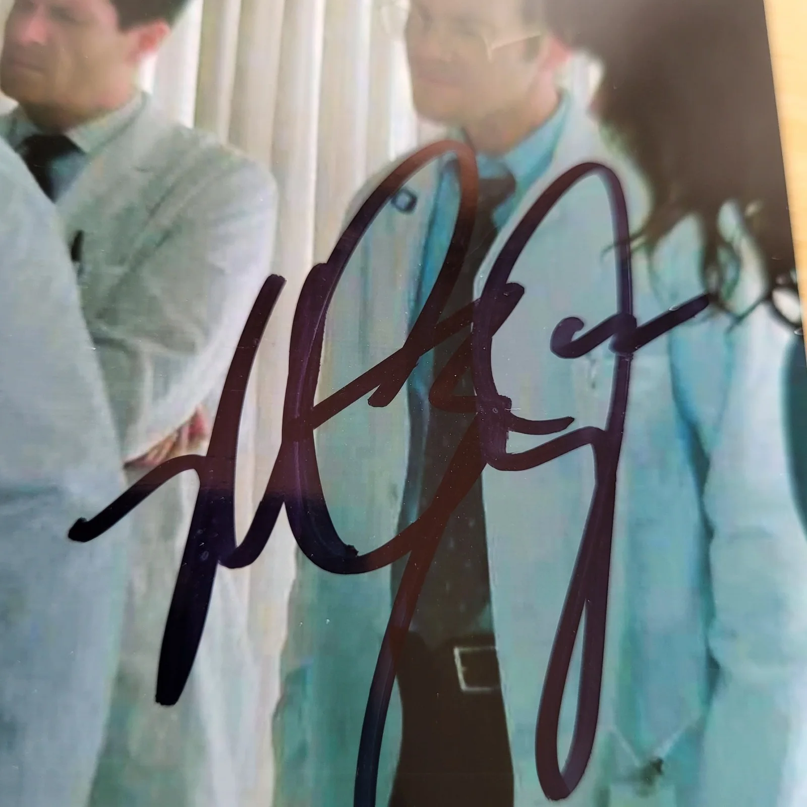 Matt Grogan — Matt Grogan Stranger Things The Walking Dead Hand Signed 4x6 Autograph Photo, image 2