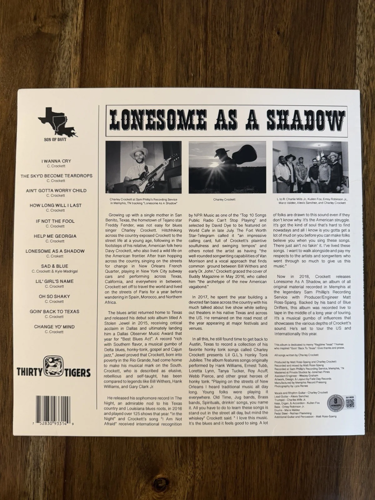 ‘Charley Crockett’ Signed Vinyl Album ‘Lonesome As A Shadow’ Record Beckett, image 2