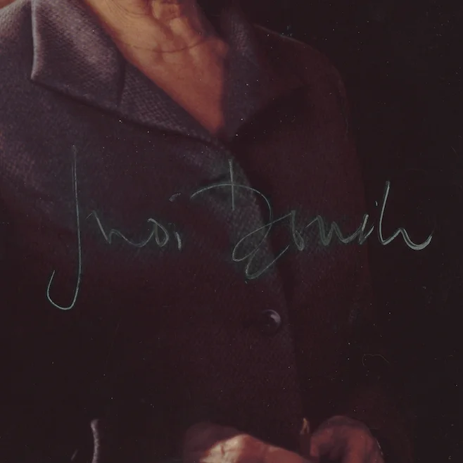 Judi Dench James Bond Autographed Signed 8x10 Photo AMCo COA 28535, изображение 2