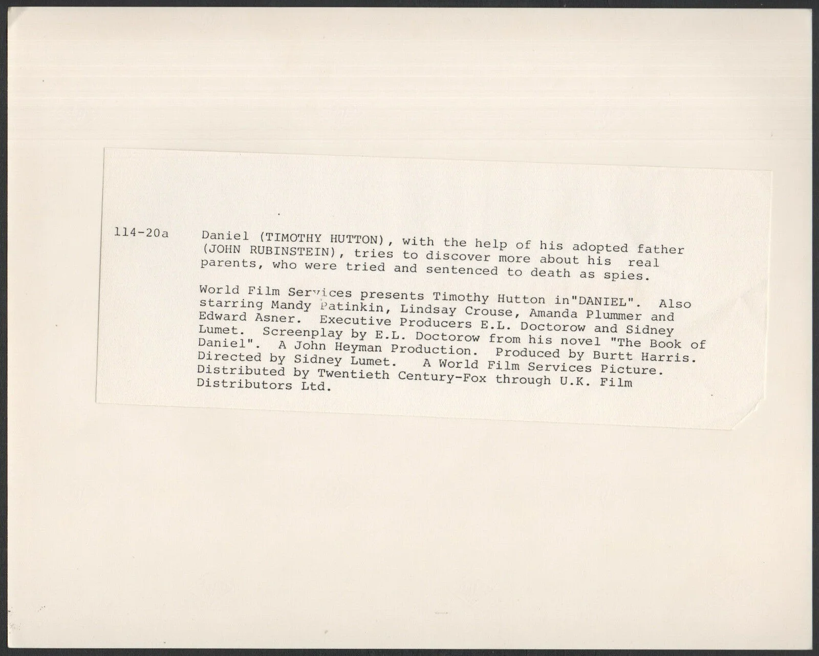 DANIEL 1983 Sidney Lumet - Timothy Hutton, John Rubinstein 10x8 STILL, image 2