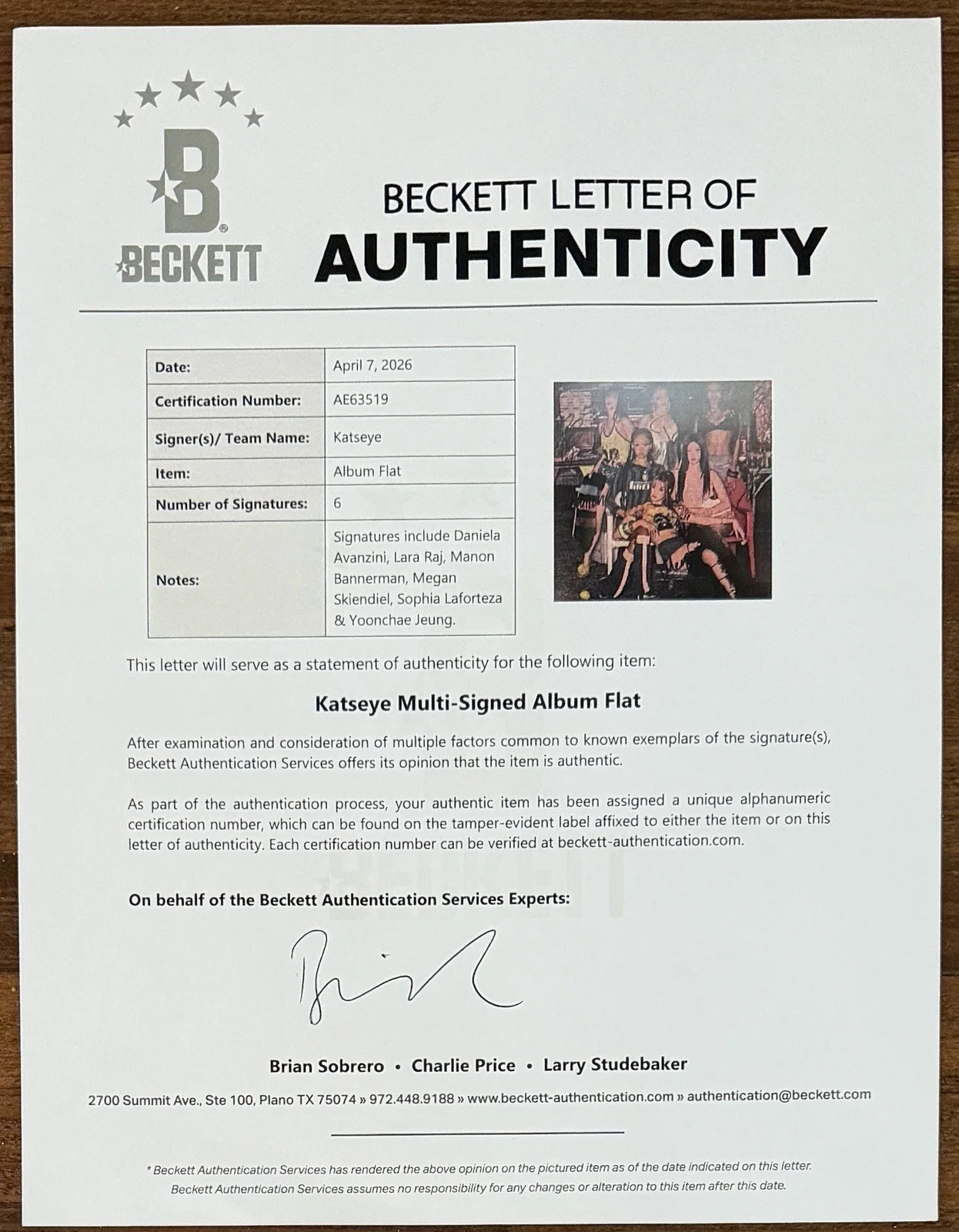 Katseye SIGNED Beautiful Chaos Card & Yellow Vinyl LP Beckett BAS COA Autograph, image 5