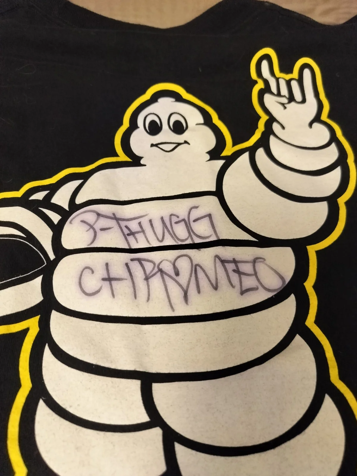 P-Thugg Autographed * Rare * Chromeo Racing Longsleeved Shirt - XL, изображение 2
