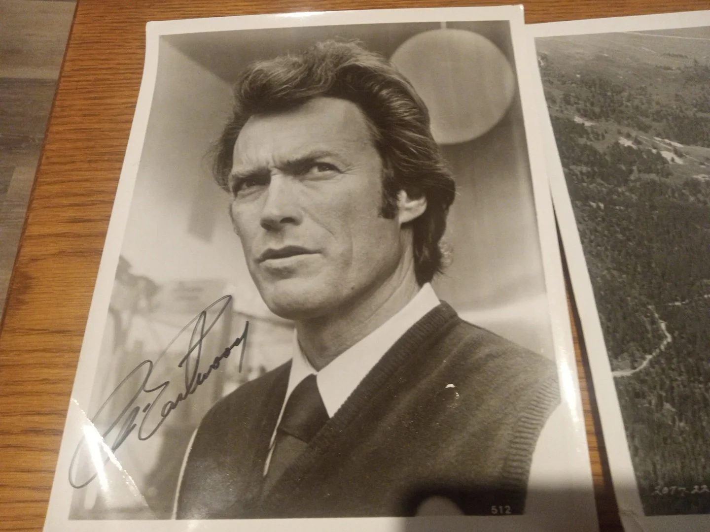2 Authentic Clint Eastwood Universal Studios Movie The Eager Sanction Signed, image 2