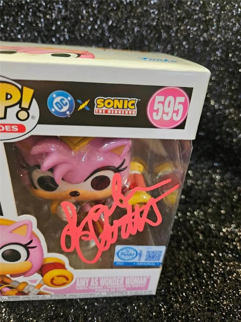 LYNDA CARER — LYNDA CARTER SIGNED AUTOGRAPHED FUNKO POP! 595 SONIC AMY AS WONDER WOMAN W/ COA, изображение 3