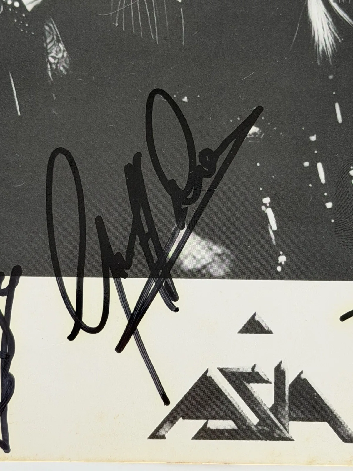 Asia Band Signed 8x10 Photo Walker Print London Vintage Autographs Unsourced, изображение 3
