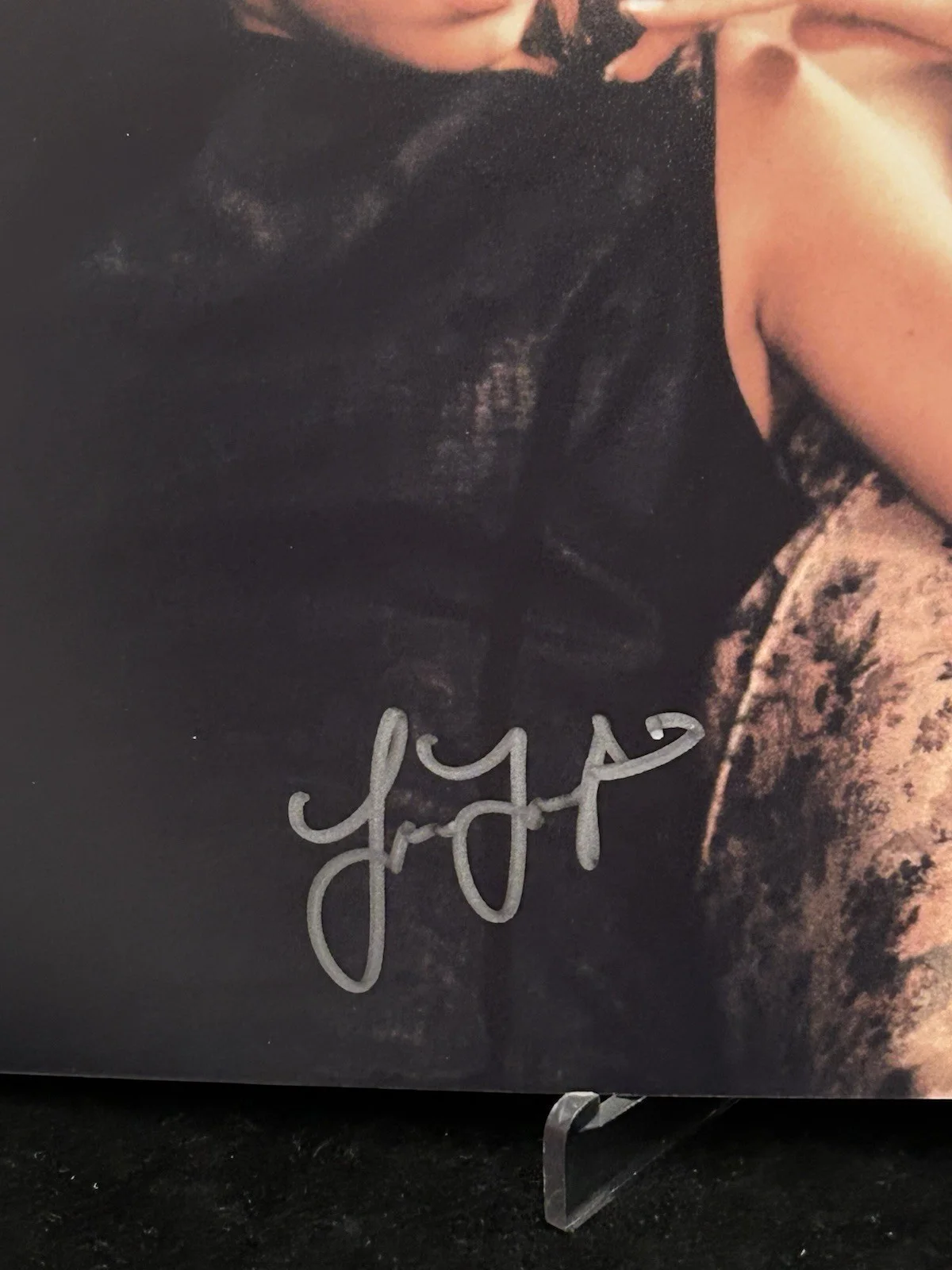 Jamie-Lynn Sigler, Robert Iler — Sopranos JAMIE-LYNN SIGLER & ROBERT ILER Dual Signed 8x10 JSA COA, изображение 2