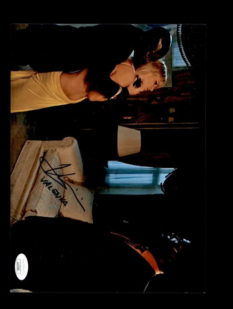 Ivana Milicevic — Ivana Milicevic JSA Coa Signed 8x10 Valenka James Bond Photo Autograph