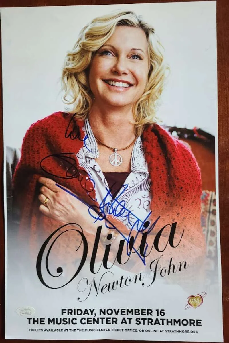 Olivia Newton John — Olivia Newton John JSA Coa Signed 11x17 Concert Poster Strathmore Autograph