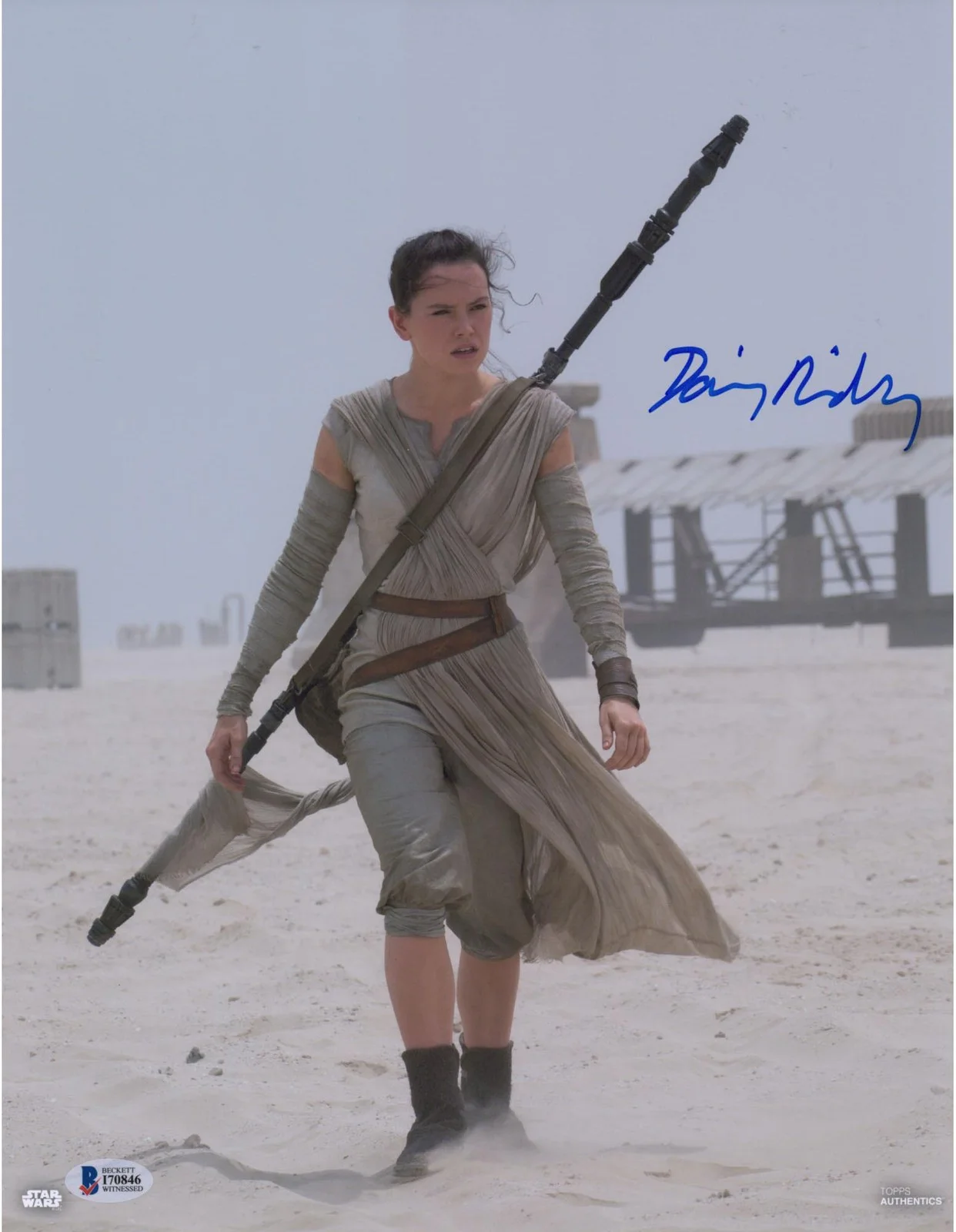 Daisy Ridley — Daisy Ridley Star Wars Signed 11" x 14" The Force Awakens on Jakku Planet Photo