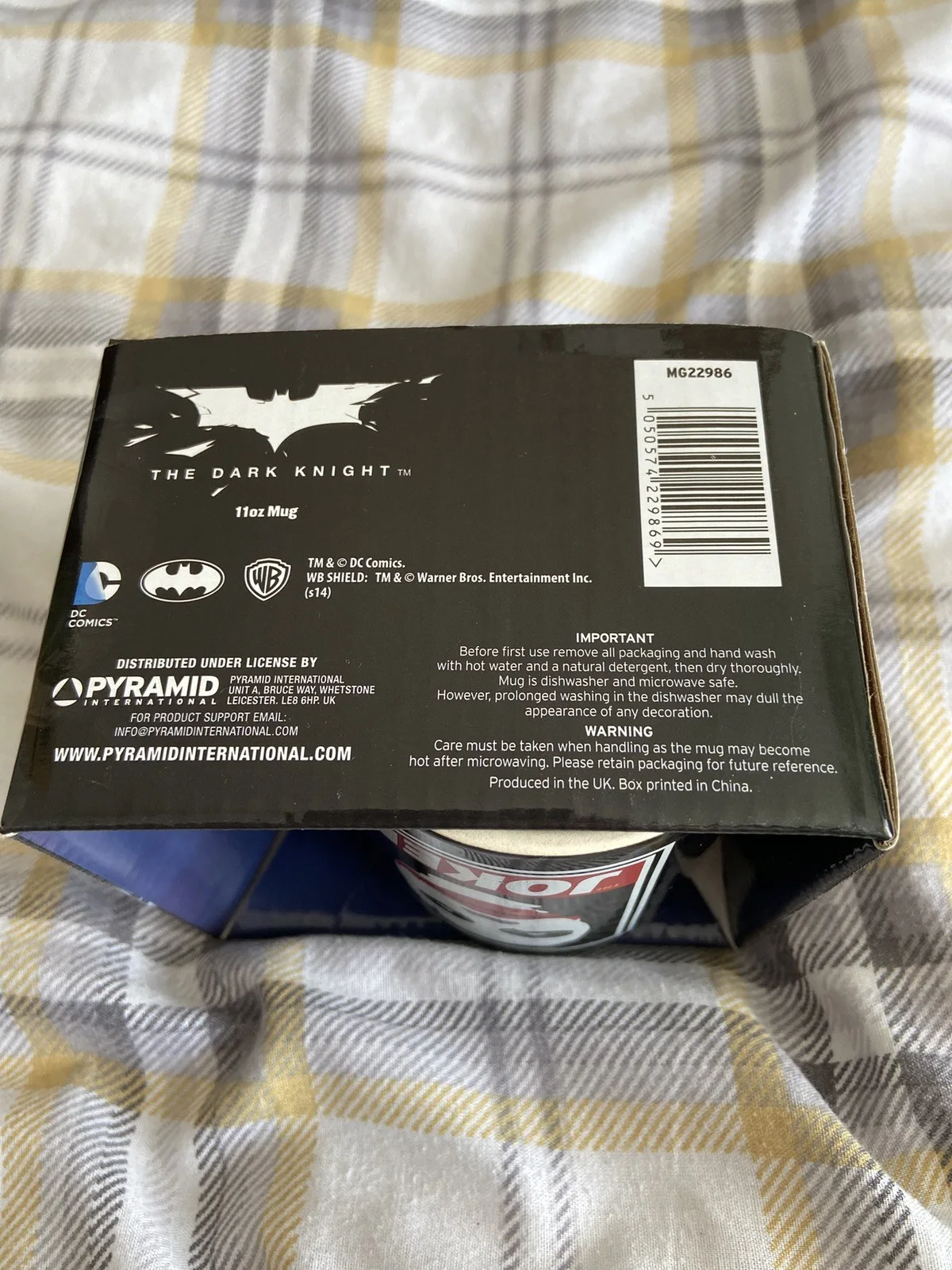 Pyramid DC Dark Knight Joker 11oz Mug with Graphic Defects Batman, image 2