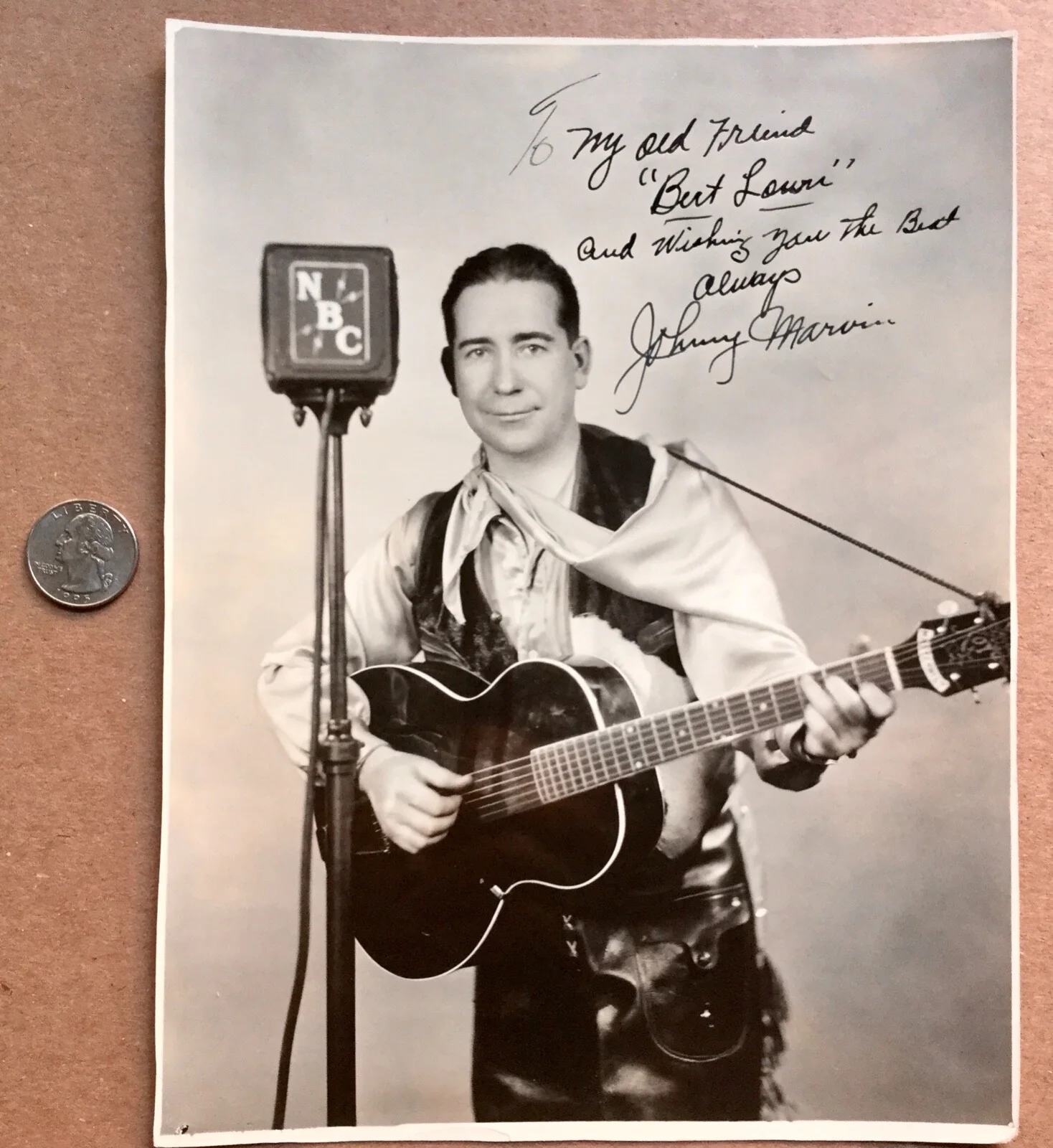 Johnny Marvin — Very rare autograph - signed photo of JOHNNY MARVIN (1897-1944) Ukulele music, изображение 2