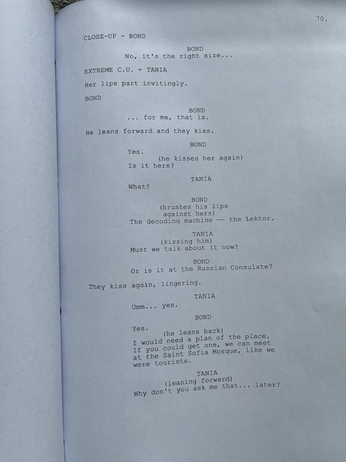 From Russia With Love Film Script. James Bond. Sean Connery. Daniela Bianchi., изображение 2
