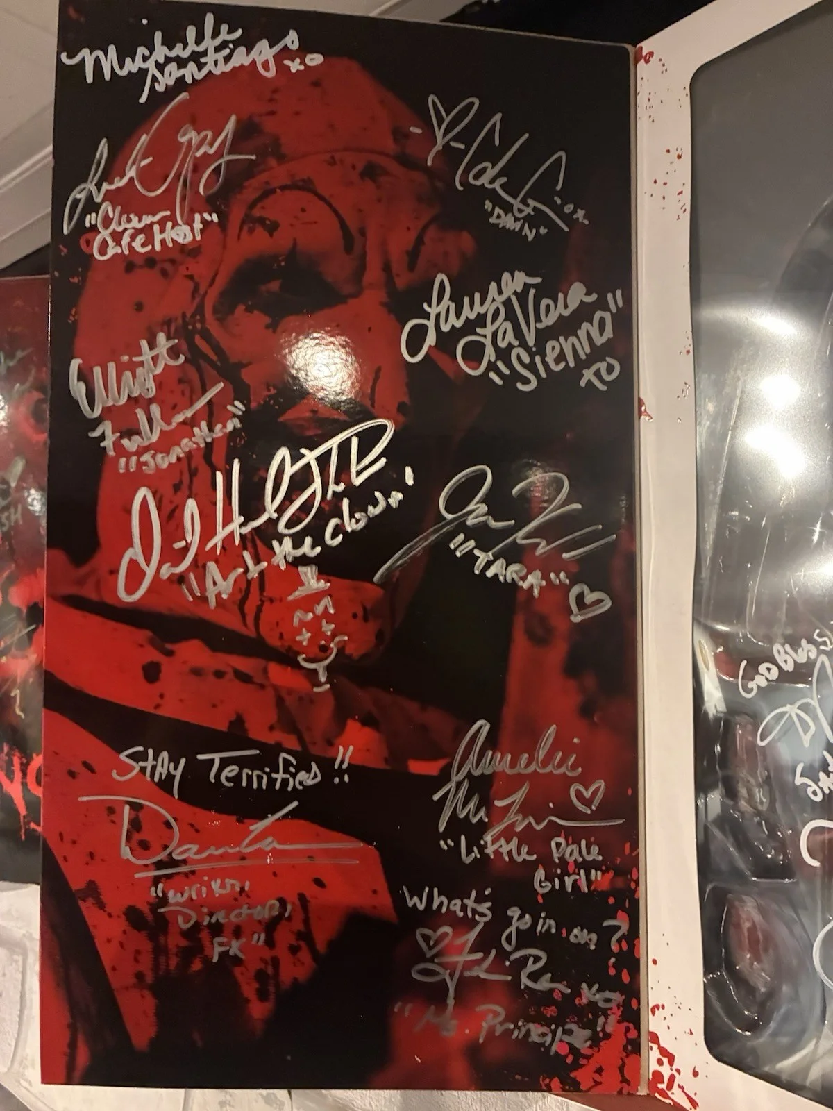 Terrifier Art The Clown Cast Signed Figure, image 2
