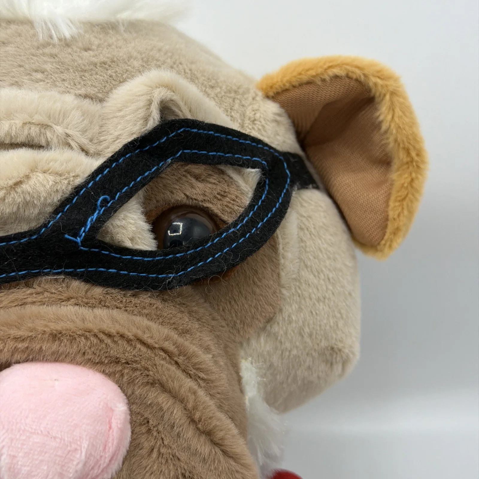 MARVEL Dogpool plush figure (26 cm) - detailed Super Hero plush toy from Marvel, image 3