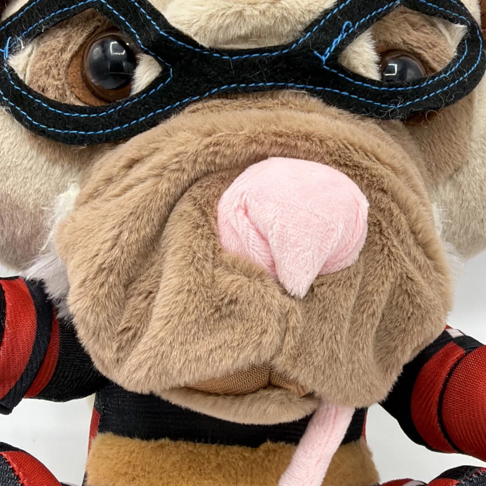 MARVEL Dogpool plush figure (26 cm) - detailed Super Hero plush toy from Marvel, image 5