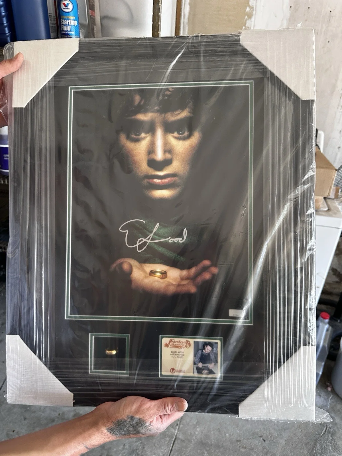 Elijah Wood Autographed Lord of the Rings 11x14 Framed Photo CelebrityAuthentics, изображение 5