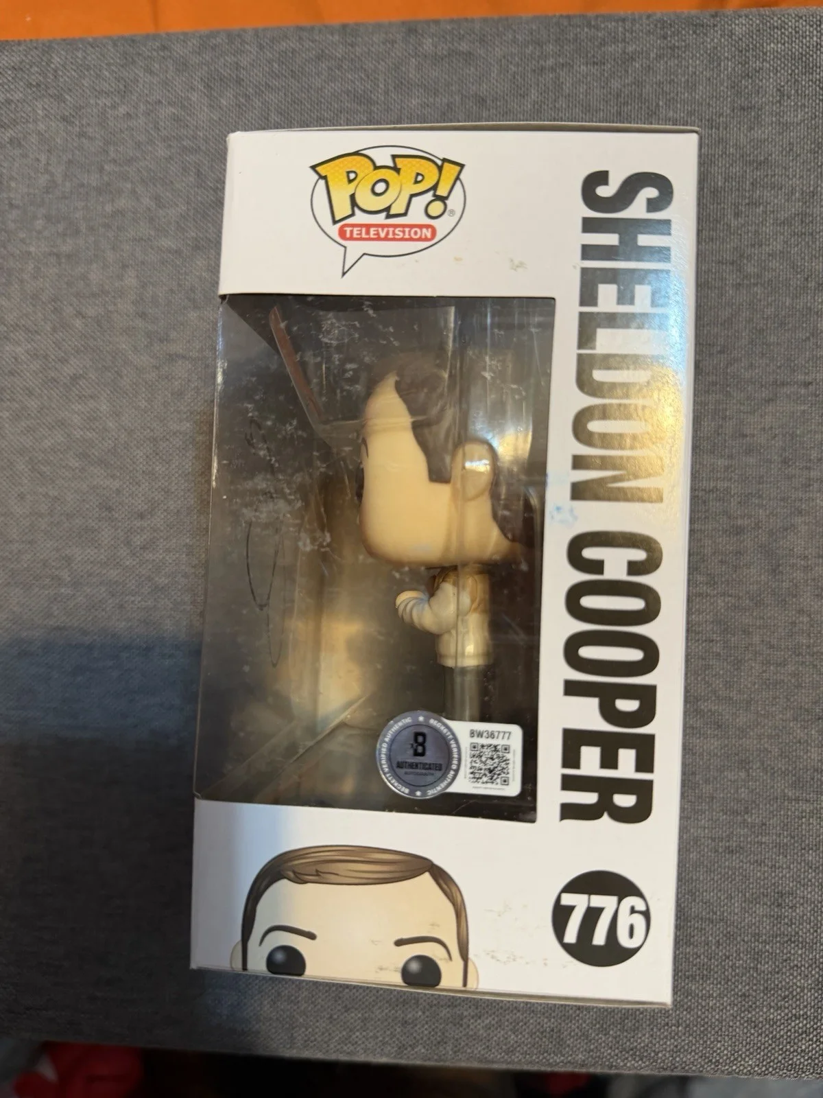 Jim Parsons — Jim Parsons Signed Sheldon Cooper Funko Big Bang Theory Autograph Beckett COA, изображение 2