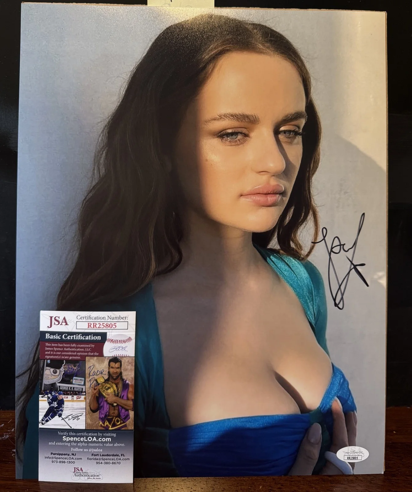 Joey King — Joey King Signed 11x14 Bullet Train Prince Photo JSA COA Autograph