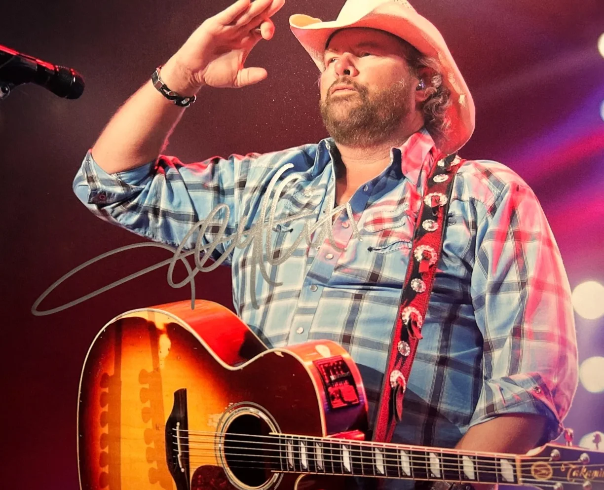 TOBY KEITH Signed 8x10" Authentic Original Autographs GENUINE w/COA, image 5