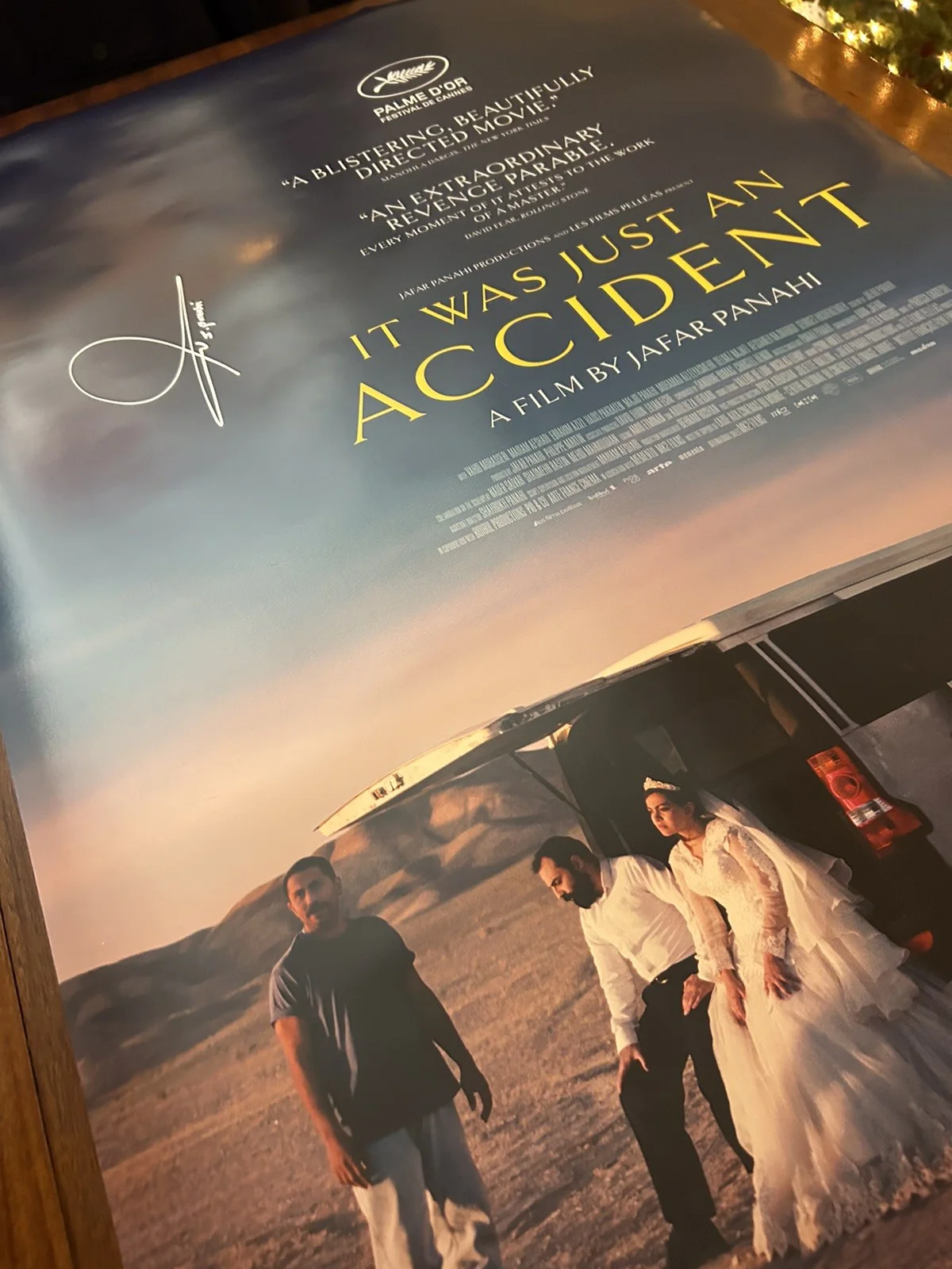 Jafar Panahi — IT WAS JUST AN ACCIDENT Poster SIGNED by JAFAR PANAHI, 27x40 Original 1-Sheet, изображение 5