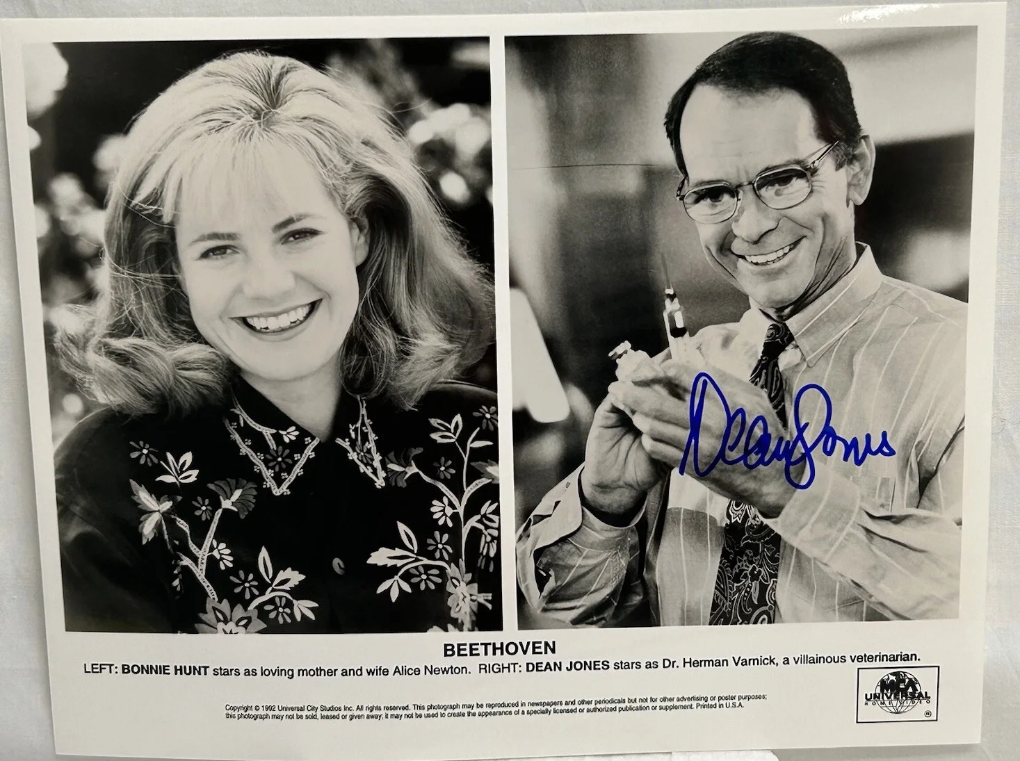 Dean Jones — Dean Jones Actor B/W 8x10 Signed Picture Beethoven