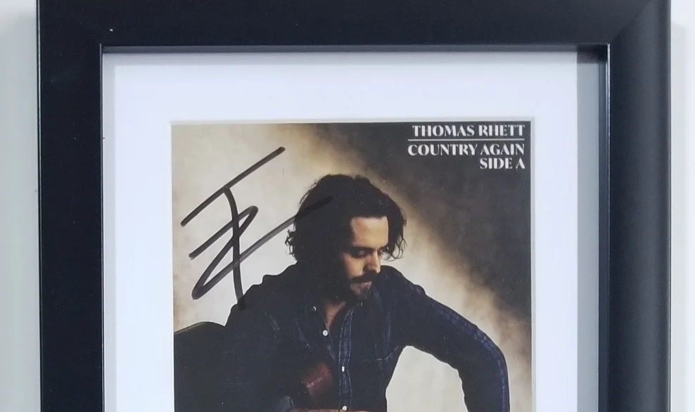 Thomas Rhett SIGNED Country Again Side CD A Framed Display JSA COA Autographed, image 2