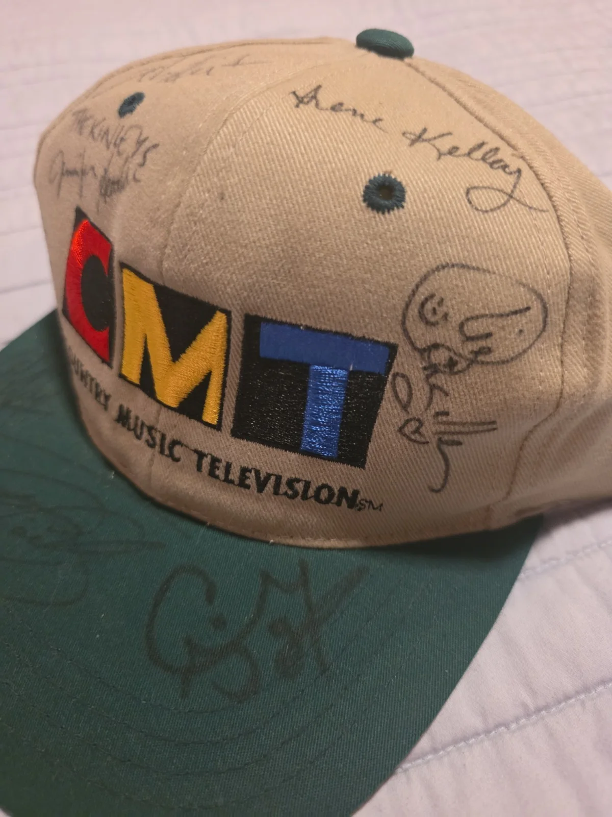Vintage CMT Country Music Television Multi Signed Hat Toby Keith + More, image 4