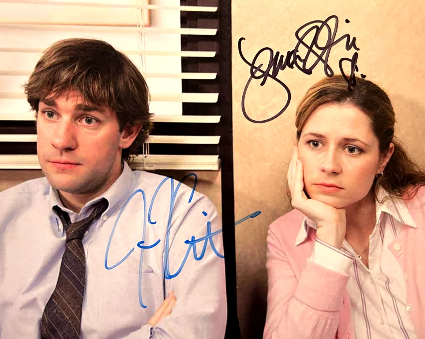 John Krasinski, Jenna Fischer — THE OFFICE Signed Jim & Pam: Krasinski, Fischer 8x10" Authentic Autographs w/COA, image 3