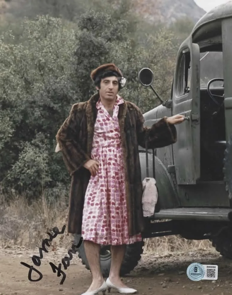 Jamie Farr — JAMIE FARR RARE SIGNED AUTOGRAPHED M.A.S.H 8x10 PHOTO COA BECKETT BAS KLINGER