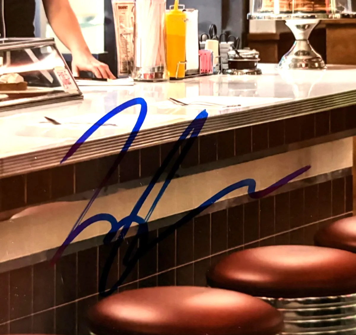 Ansel Elgort — ANSEL ELGORT SIGNED AUTOGRAPHED 8X10 PHOTOGRAPH THE FAULT IN OUR STARS PSA COA, изображение 2
