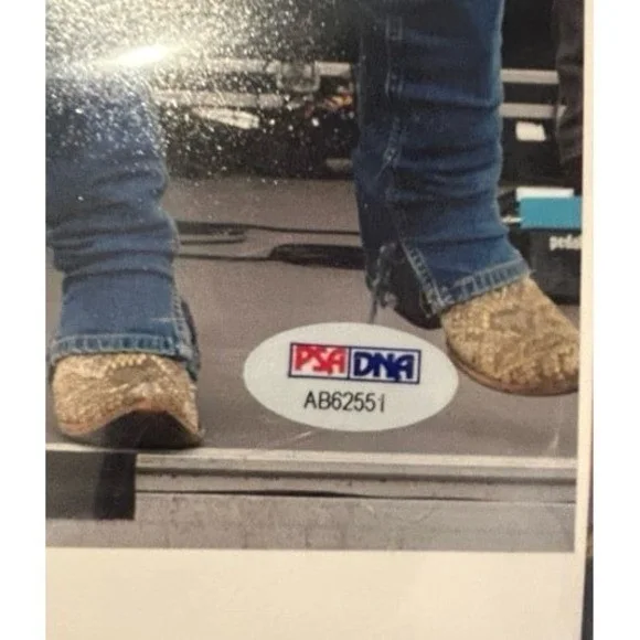 Justin Moore Signed Autographed 8x10 County Music Sing PSA Certified, image 3