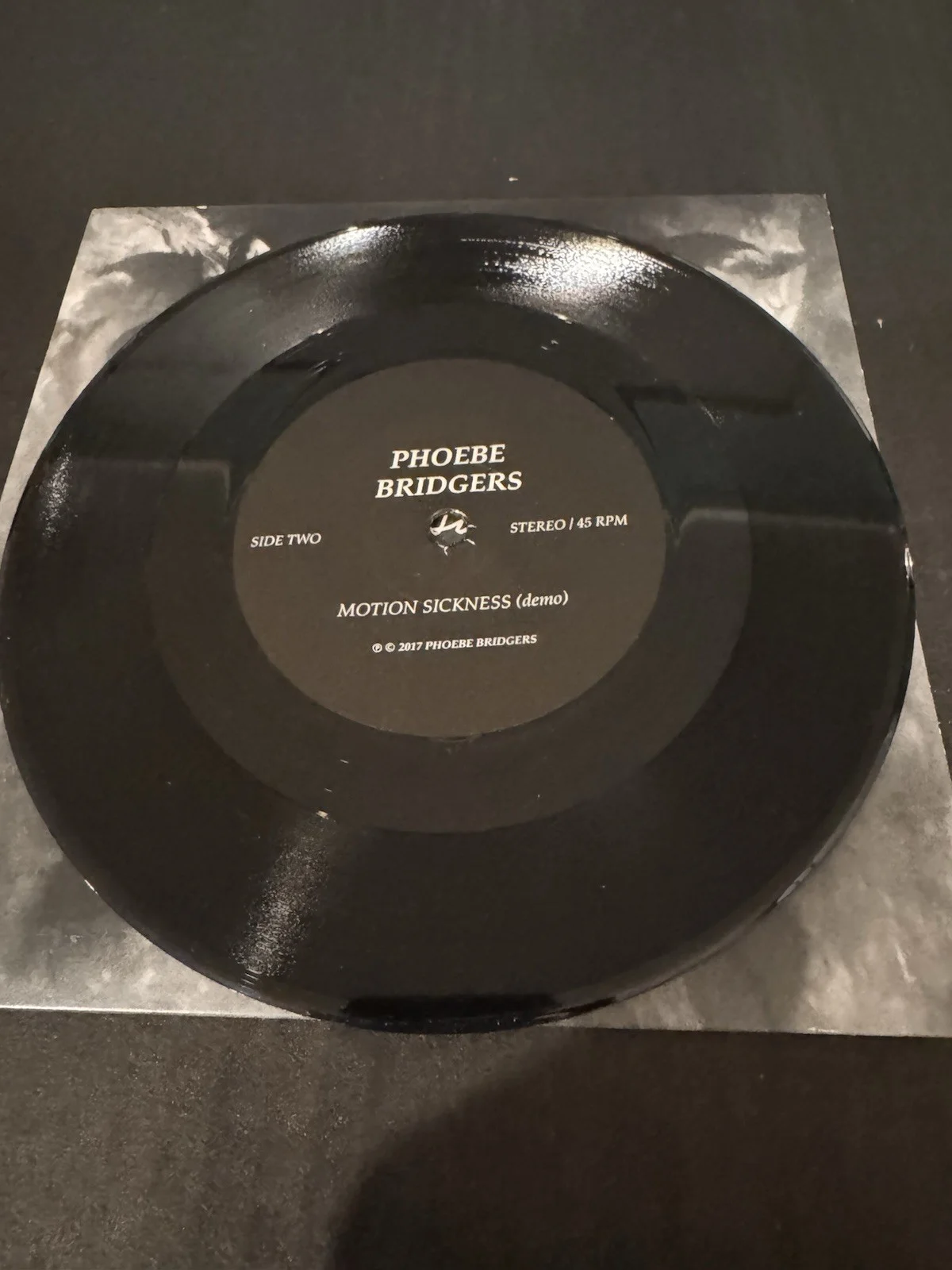 Phoebe Bridgers Smoke Signals Autographed Original Vinyl Record, изображение 5