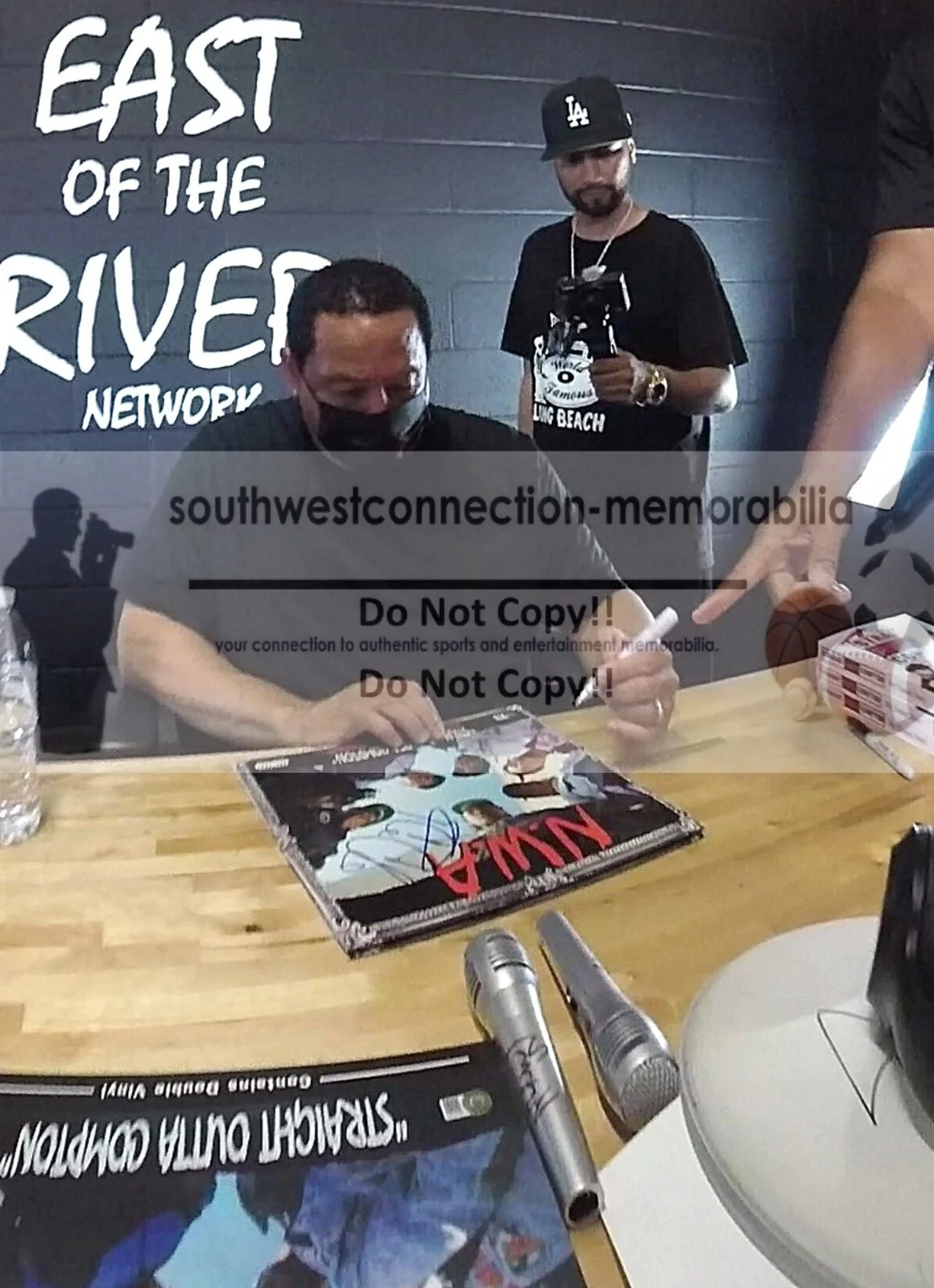 Ice Cube, DJ Yella — Ice Cube DJ Yella Signed NWA Straight Outta Compton Vinyl Beckett BAS COA Rap, image 4