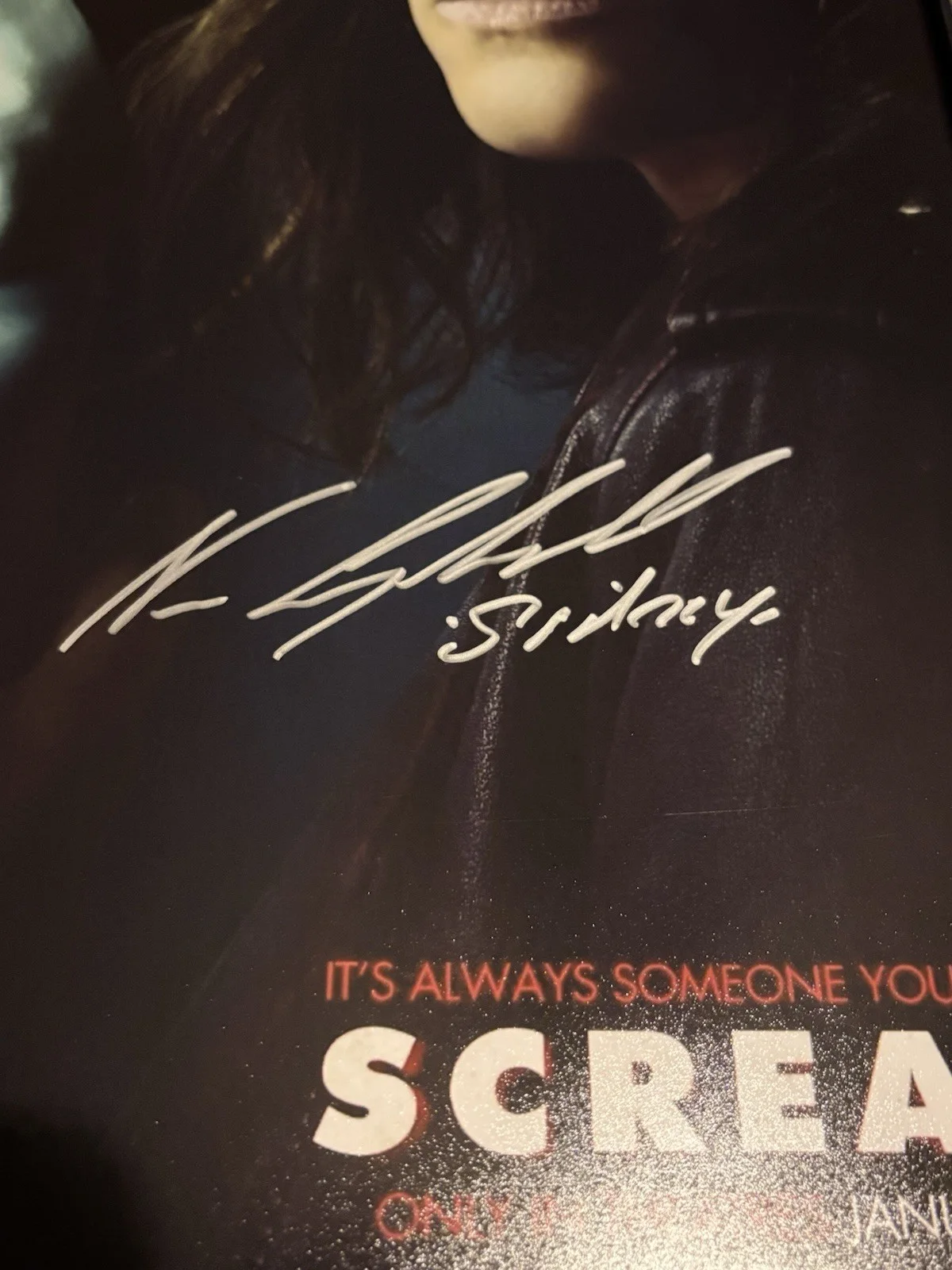Neve Campbell — Neve Campbell SIGNED Scream 11x17 photo Sidney Prescott JSA COA ., изображение 3