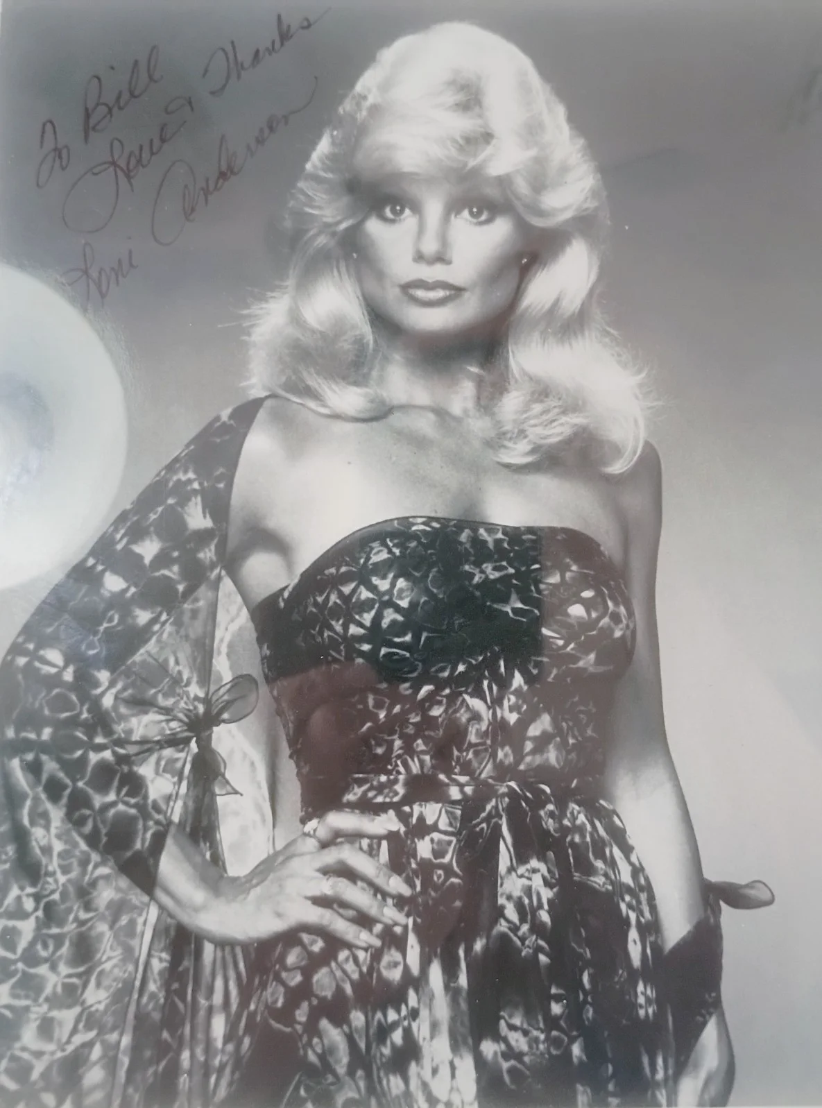 Loni Anderson — Loni Anderson - Signed Autograph Black and White 8x10 Photo., изображение 2
