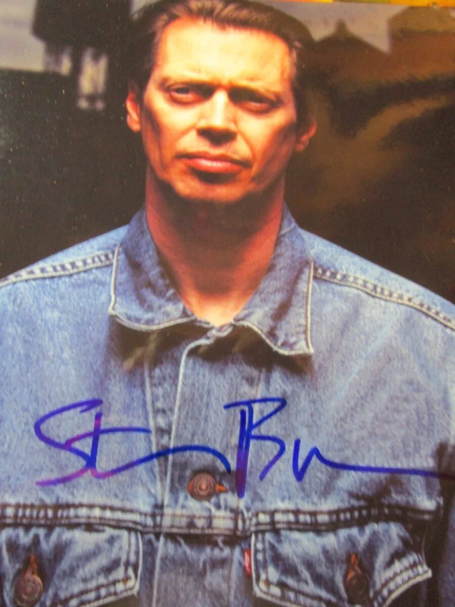 STEVE BUSCEMI — STEVE BUSCEMI Signed Autographed 8x10, image 2