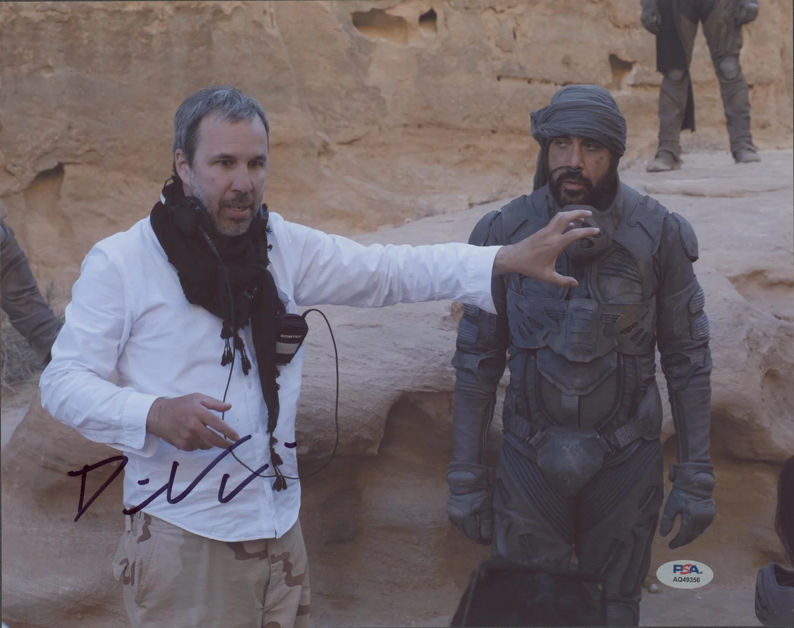 Denis Villeneuve — Denis Villeneuve Dune Authentic Signed 11x14 Horizontal Photo PSA/DNA #AQ49356