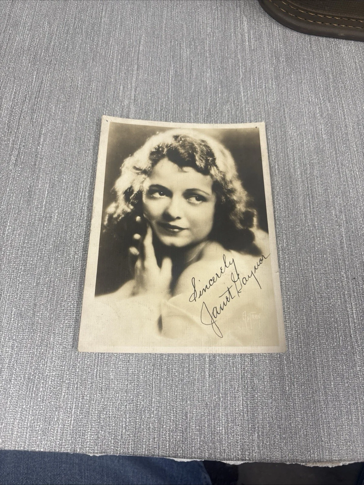Janet Gaynor — Janet Gaynor Signed Original Movie Photograph Autographed Black & White Photo